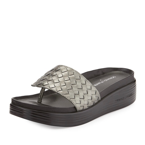 Donald J. Pliner Shoes - Donald J Pliner Fifi platform sandals